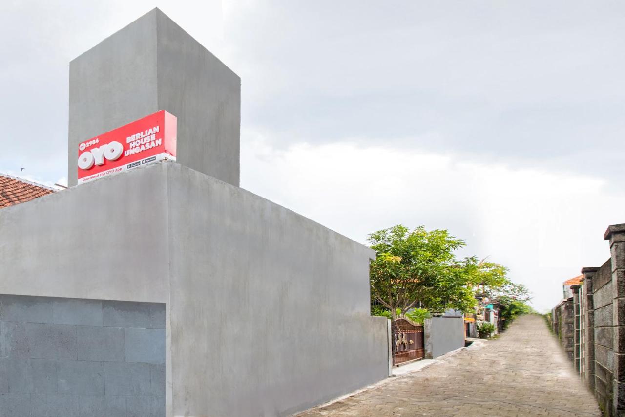Oyo 2984 Berlian House Ungasan Jimbaran Exterior foto