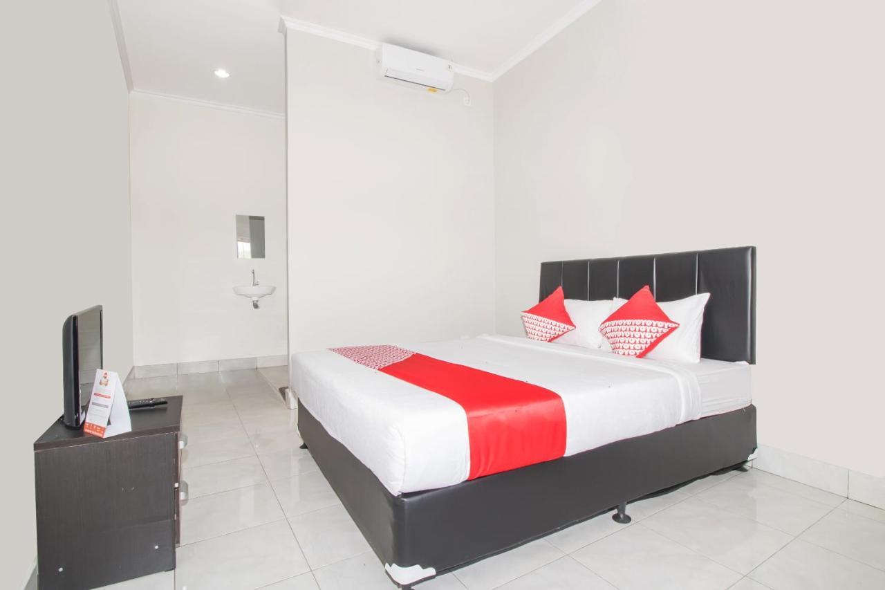 Oyo 2984 Berlian House Ungasan Jimbaran Exterior foto